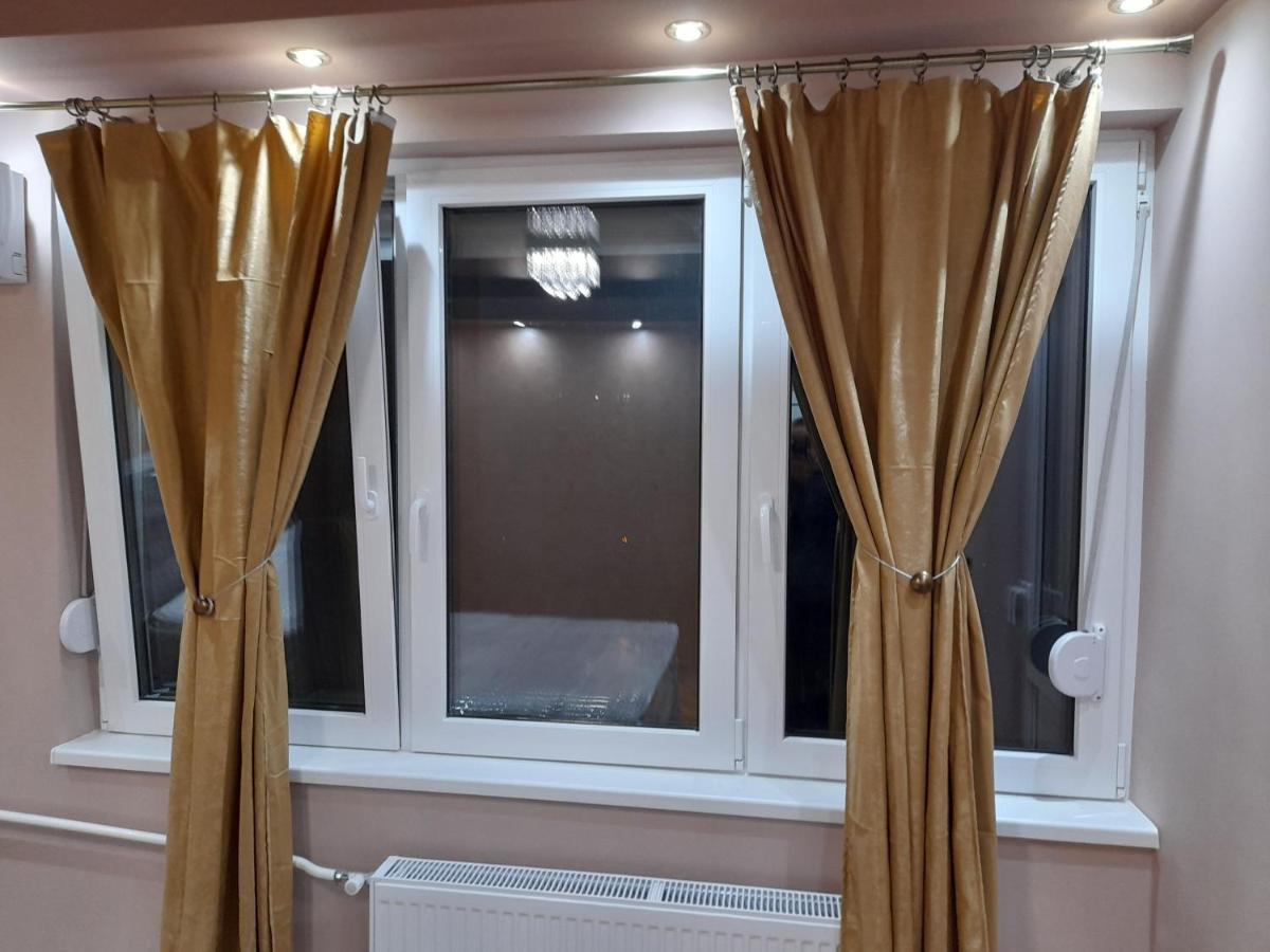 Iva Lux Apartman Zajecar Ngoại thất bức ảnh